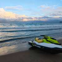 Trincomalee in Sri Lanka is a must if you like the bea h
