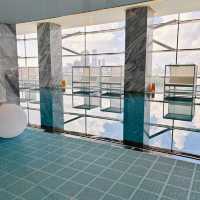 "Renaissance Zhuhai Hotel: Luxury and Comfort in Guangdong Province"