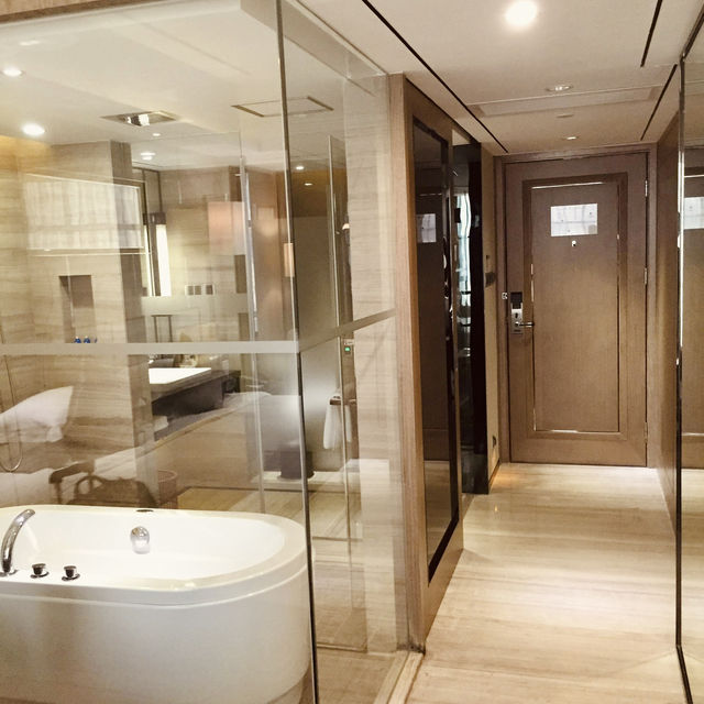 Comfort and Convenience: My Stay at Zhuhai Xinhaili Hotel