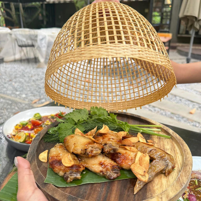 จ้ำเข่า เขาใหญ่  