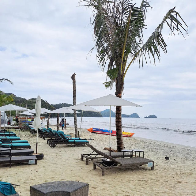 Ngopi Pantai Beachfront Coffeeshop