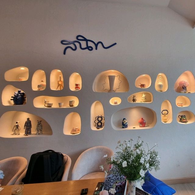 Sanit Handmade สนิท แฮนด์เมด