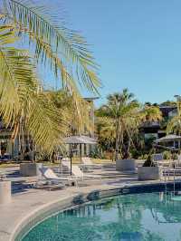 📍BOTANICAL POOL CLUB