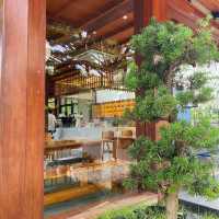 The bull and flower ~ คาเฟ่ในสวนสไตล์ญี่ปุ่น
