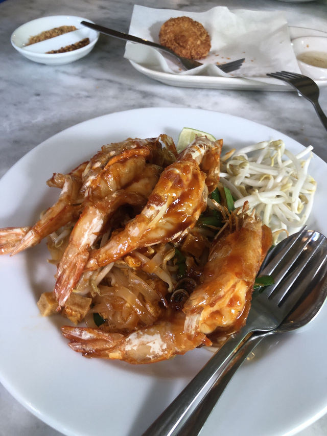 ลูก-ไข่-เล็ก คาเฟ่
