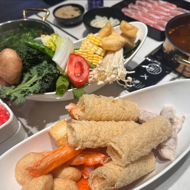 任食台式火鍋餐廳