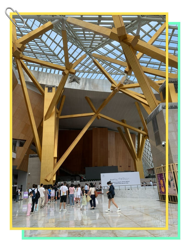 "探索深圳音樂之美：走進東西方文化交融的音樂殿堂"