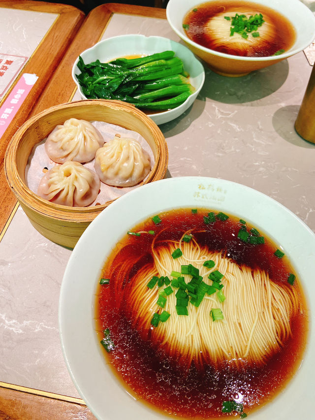 秋冬必吃的暖心紅湯麵 秋冬必吃的暖心紅湯麵