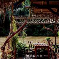 ที่พักริมน้ำกาญจนบุรี