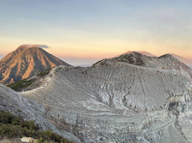 Magical Ijen Creater, Indonesia