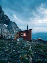 Hiking and Camping in Switzerland: A Perfect Weekend Escape 