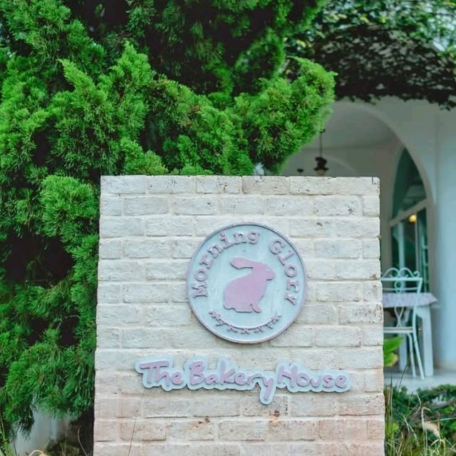 Morning Glory The Bakery House, Cafe