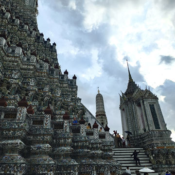 Solo Trip: A Solo Traveler’s Peaceful Escape in Wat Arun Solo Trip: A Solo Traveler’s Peaceful Escape in Wat Arun