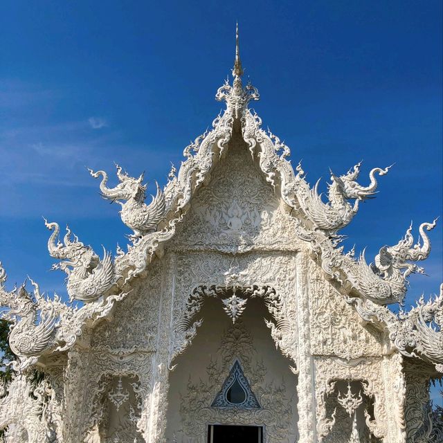 เที่ยวแบบได้บุญ ชมวัดสวยเมืองเชียงราย