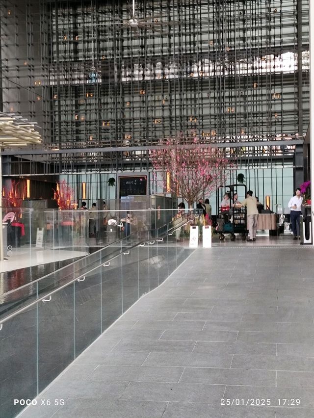 Pan Pacific Orchard Lobby