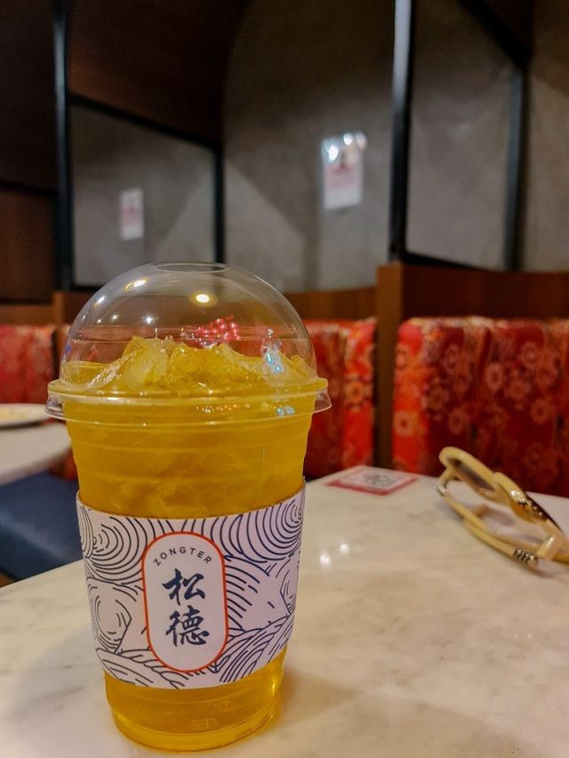 คาเฟ่สไตล์จีน 📍เยาวราช