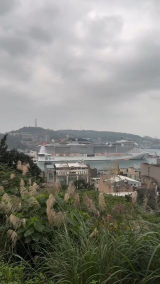 A Day in Keelung: Hidden Gems, Skyline Views & Night Market Feasting