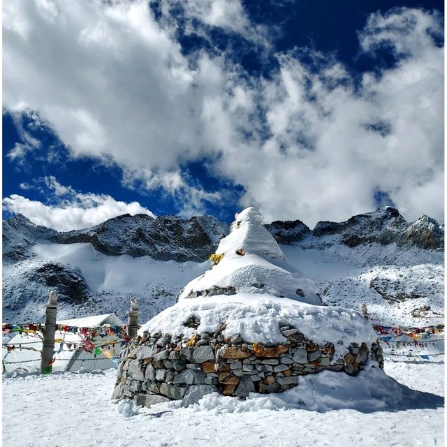 Dagu Glacier (达古冰川) : หนาวกายแต่ไม่หนาวใจ