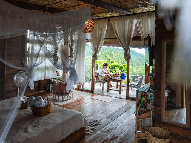 ฮักเขา ณ แม่แจ่ม เชียงใหม่🪵🌲🌳🌧️