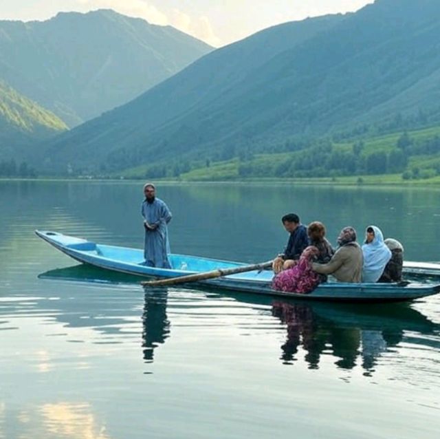 🌿 Kashmir Valley – Heaven on Earth! ❄️🏔️