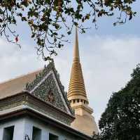 曼谷廊曼寺～靜謐中的金光