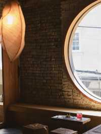 Undiscovered old tea house in Seoul 