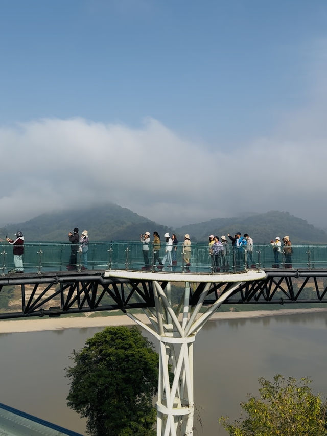 เชียงคาน สกายวอล์ค จุดชมวิวลอยฟ้า วิวน้ำโขง 360