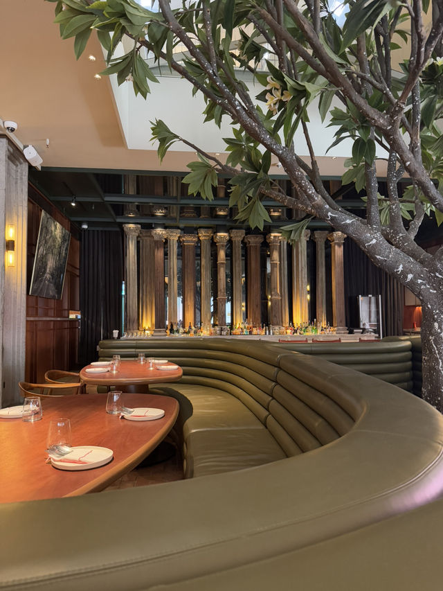 Beautiful RAW restaurant 