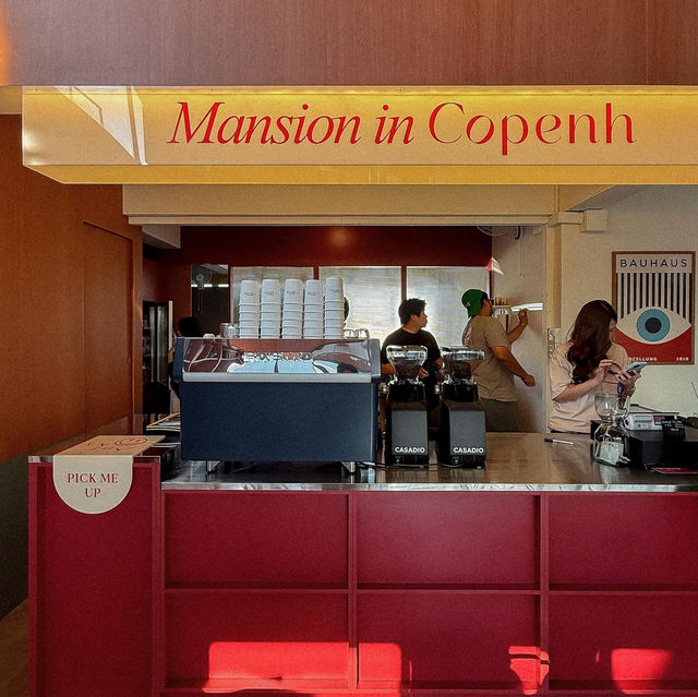 Mansion in Copenh • Nak Niwat, BKK