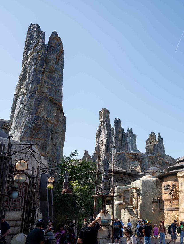 銀河へ旅立つ！】カリフォルニアディズニーのスター・ウォーズ