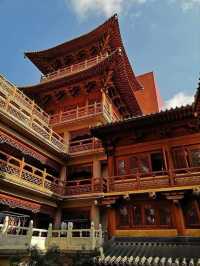 Jing'an Temple – Shanghai's Golden Oasis of Buddhism
