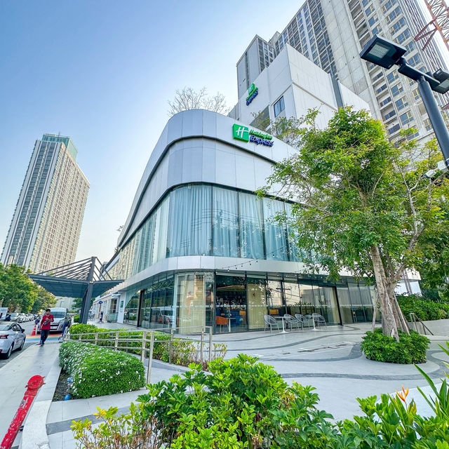 รีวิว🌟 โรงแรมฮอลิเดย์อินน์เอ็กซ์เพรสระยอง