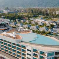 โรงแรมภูเก็ตเปิดใหม่ สระว่ายน้ำสวยจึ้ง