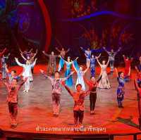 ไปชมโชว์กายกรรมสุดตื่นตาตื่นใจแสงสีสวย