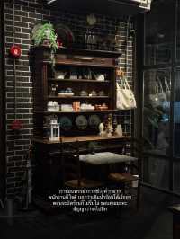 พาไปนั่งอ่านหนังสือในร้านที่หอมชามาก!