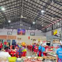 ร้านข้าวขาหมู ในตำนานของนครปฐม