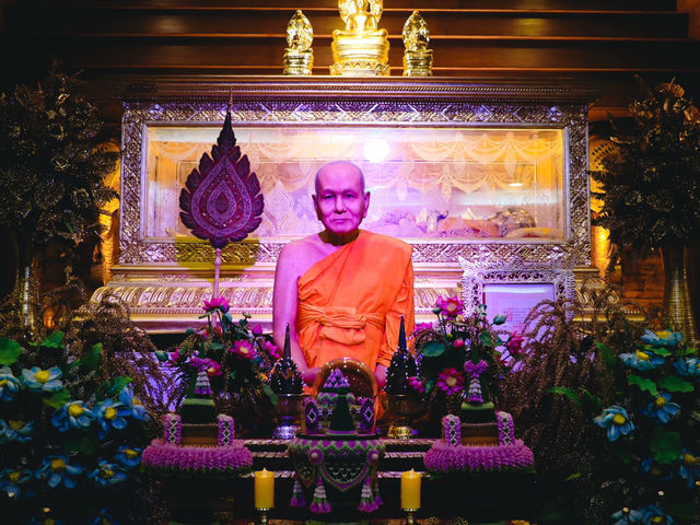 วัดสระกำแพงใหญ่
