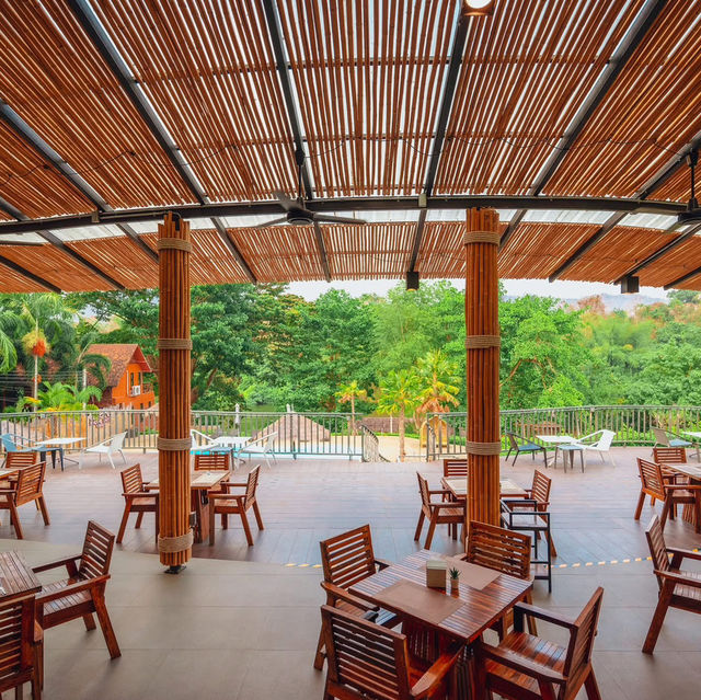 Binlha Raft Resort Kanchanaburi กาญจนบุรี 