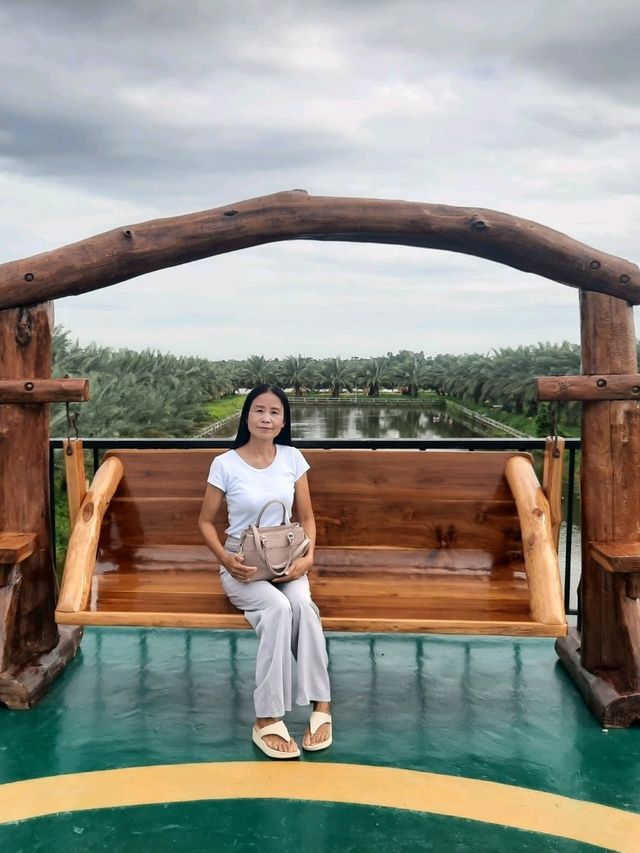 สวนทุ่งทองคำ (สวนอินทผาลัม) 