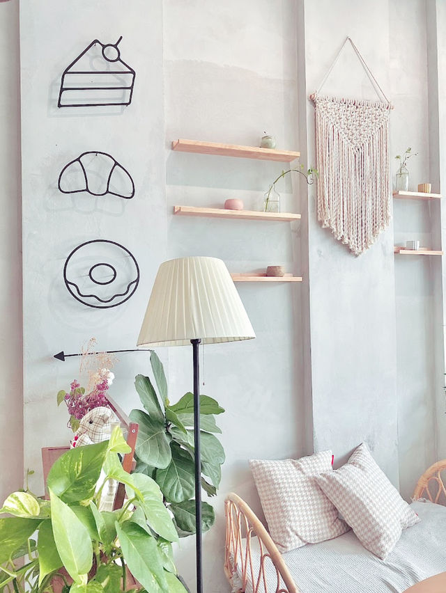 Pastel Dreams & Sweet Sips at Yeon Cafe JB — A K-Lover’s Paradise!