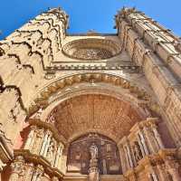 🌴 Weekend Escape to Palma de Mallorca: Sun, Sea & Spanish Charm