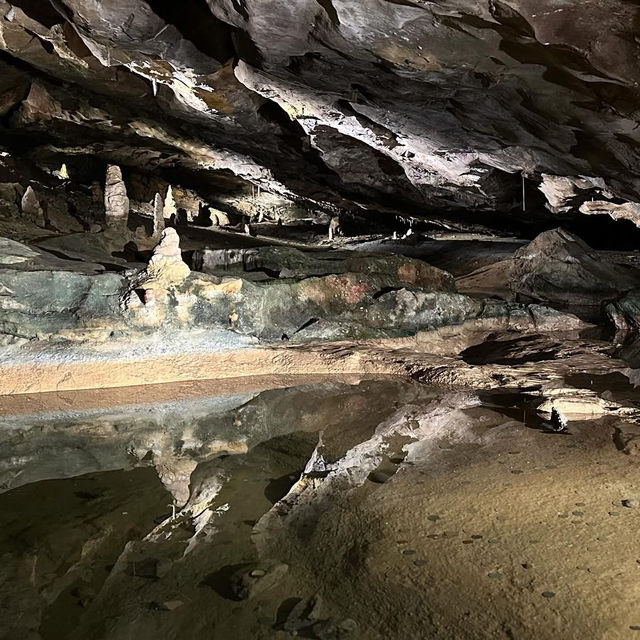 Dragon’s Lair Weekend: St. Beatus Caves & Lake Thun Adventures
