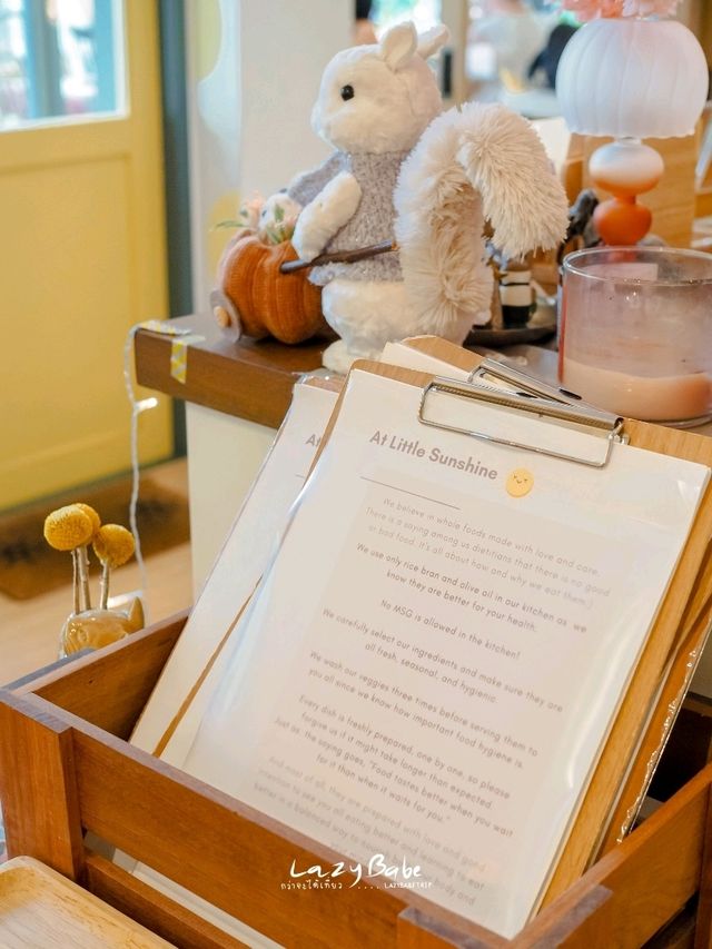 Little Sunshine Cafe 🌻 hidden gem ย่านเพลินจิต