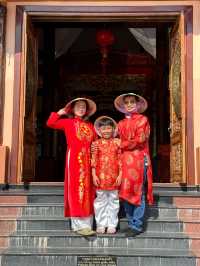พาลูกเที่ยว อนุสรณ์สถานประธานโฮจิมินห์ @หนองคาย