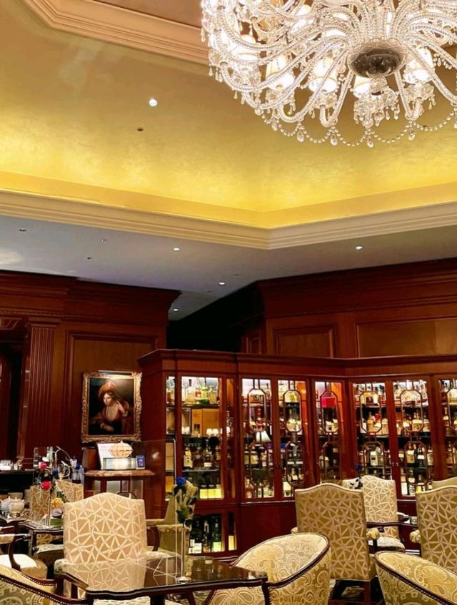 ✨ Regal Retreat in the Heart of Osaka – The Ritz-Carlton ! ✨