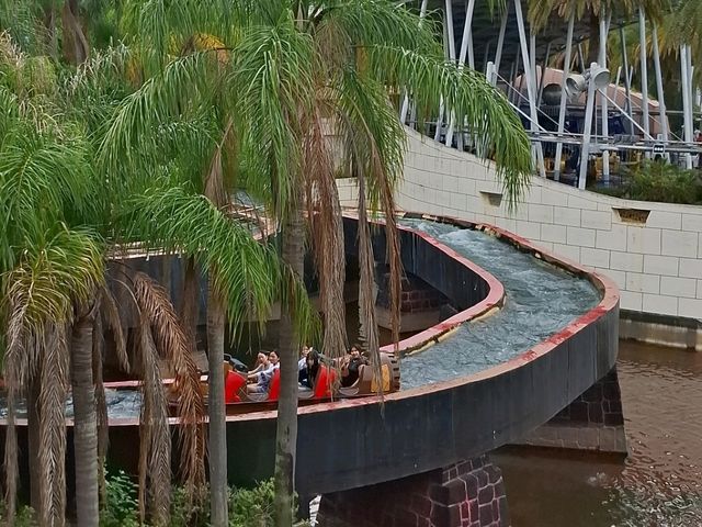 歡樂的 POPA 王國🎠、魔法森林✨、冒險天堂🎢一次玩到瘋！