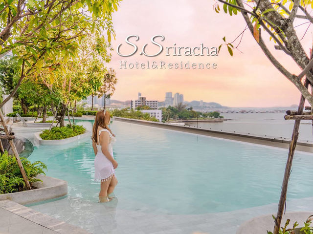 ที่พักติดทะเลศรีราชา ที่วิวดีเห็นวิวทะเลชัดๆ