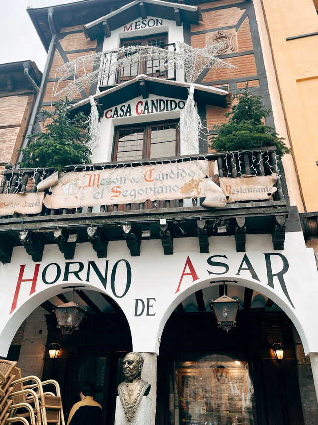🇪🇸西班牙賽哥維亞美食探店 🍽️ Mesón de Cándido
