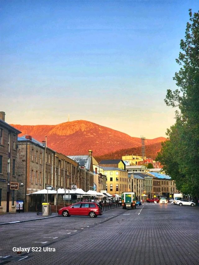 Salamanca Place & Market – Hobart’s Historic Heartbeat