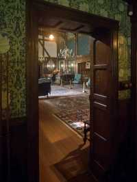 Stepping Back in Time at Wightwick Manor – A Hidden Gem in the West Midlands